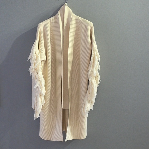 Karina Grimaldi Toronto Cardigan in Ivory - Picture 3 of 11